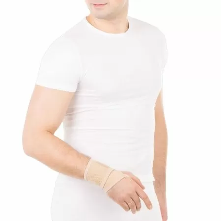 Бандаж компрессионный на лучезапястный сустав Тривес Т-8302/Т.36.02 