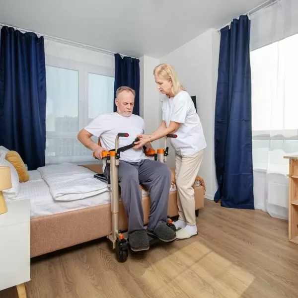 Кресло-подъемник с электроприводом МЕТ LL-220 с санитарным оснащением