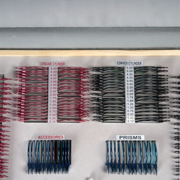 Набор на 232 пробных очковых линз Армед в металлической обойме с оправой без поверки